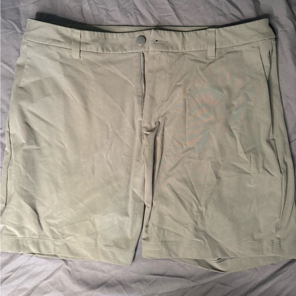 Lululemon Commission 7” Men’s Short Size 34 - Picture 3 of 7